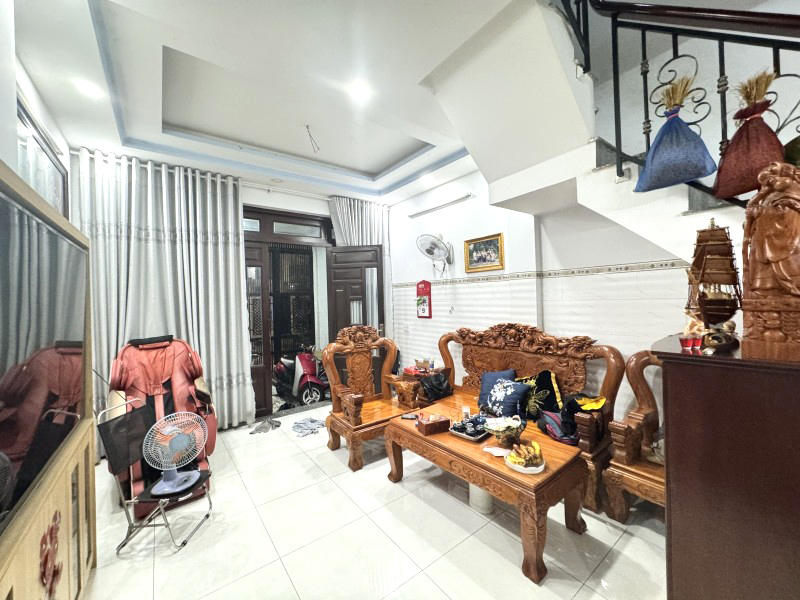 Nhà Đẹp Linh Đông Thủ Đức 4 Tầng – 4PN – Hẻm Xe Tải – Gần Phạm Văn Đồng – Giá Tốt 6,3 Tỷ - Ảnh 2